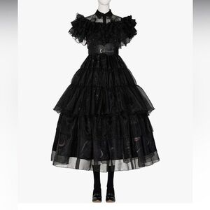 Netflix Wednesday Prom Dance Halloween Costume NEW